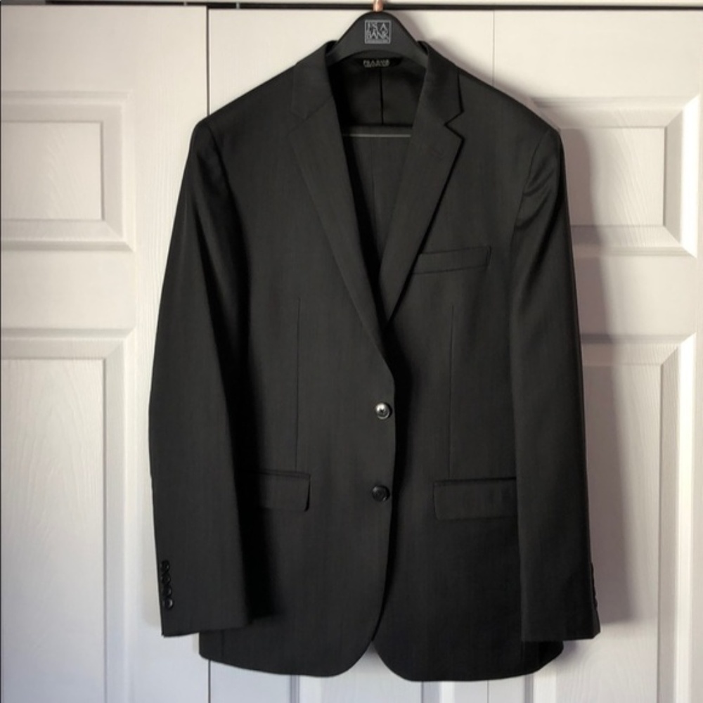Jos A Bank Men's Suit